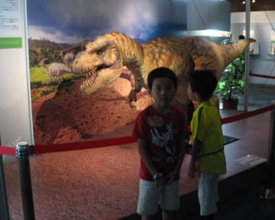 201207213