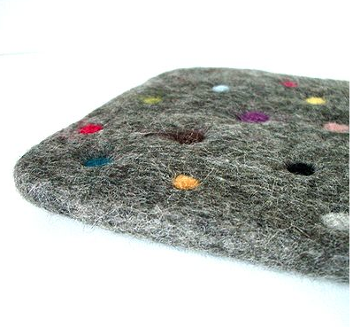 手作りフェルトの鍋敷き