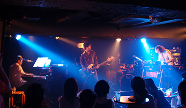 枕元トクロオLIVE