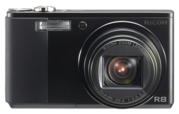 RICOH R8