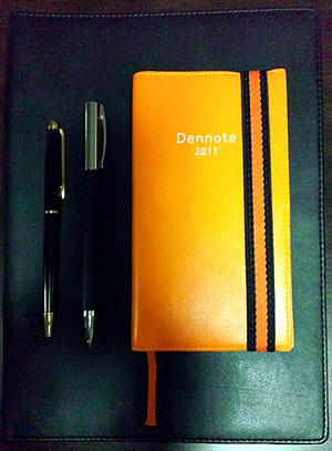 dennote2011.jpg