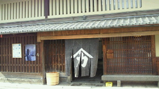 2011110220440000.jpg