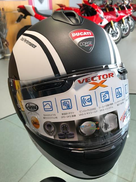 Arai Ducati Corse SBK3 ヘルメット Aerial Ducati Corse SBK 3 Helmet - Ducati Helmets - AMS Ducati