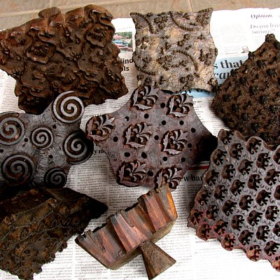 珍品！ バティック生地に模様を押す板木 傷つい
