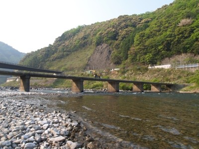 沈下橋2
