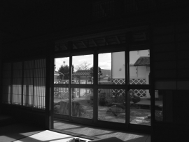 名張市・旧細川邸内から見る庭