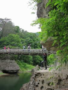 塔のへつり