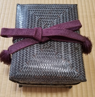 茶道のお稽古vol.58 【茶箱点前/色紙点】 | 季節を愛でる