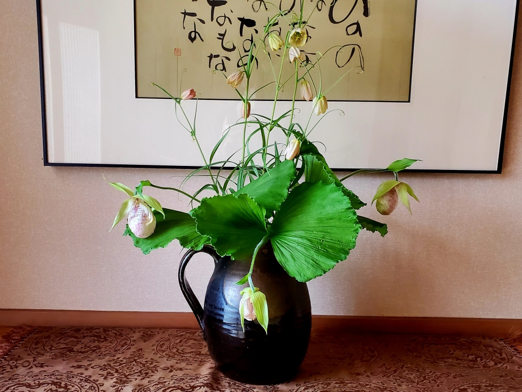 縁起の良さそうな、美しい松の香壺、香合、茶道具、古美術品 縁起の良さそうな、美しい松の香壺、香合、茶道具、古美術品