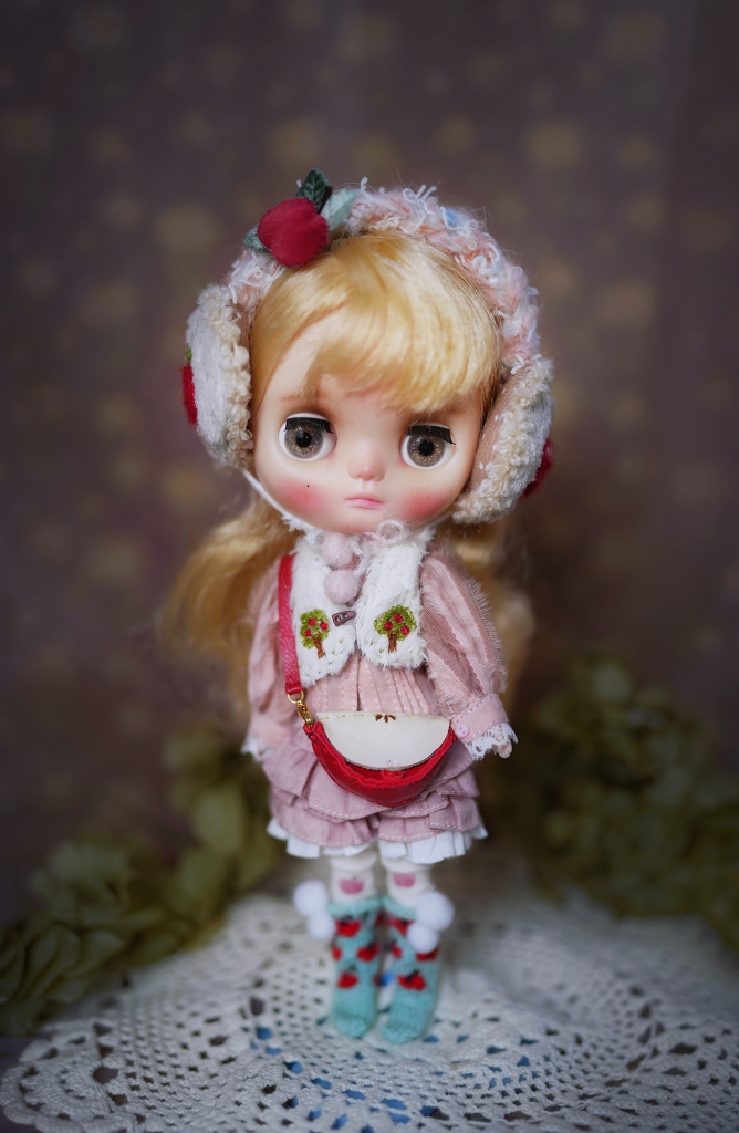 『Apple Harvest』展作品紹介21JiaJjiaDollさん Junie Moon 東京・代官山店