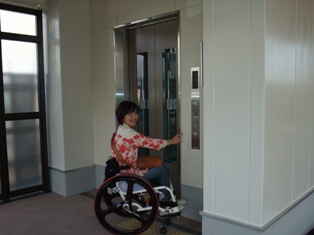 エレベーター完成