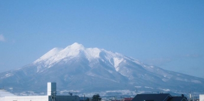 09mountain.JPG