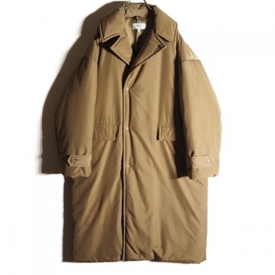 新入荷商品 HYKE ハイク MACKINAW COAT 中綿入り ポリエステル ...