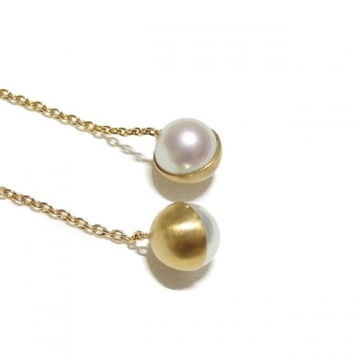 SHIHARA シハラ HALF PEARL CHAIN PIERCE-