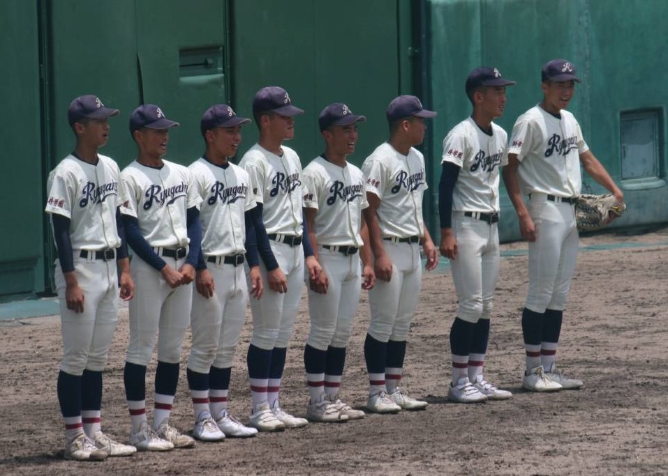 山口県・柳井学園高校野球部公式戦用ユニフォーム