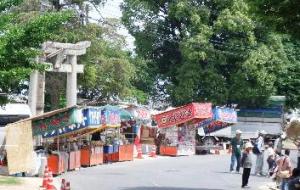 地御前神社前の露店