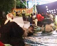 和尚さんはここです