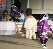 連行されていきます