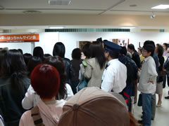 ぎっしりの会場