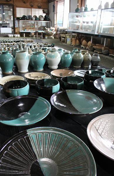 山陰(鳥取・島根)の陶磁器 牛ノ戸焼 | 器屋うらの 山陰(鳥取・島根)の陶磁器 牛ノ戸焼 | 器屋うらの