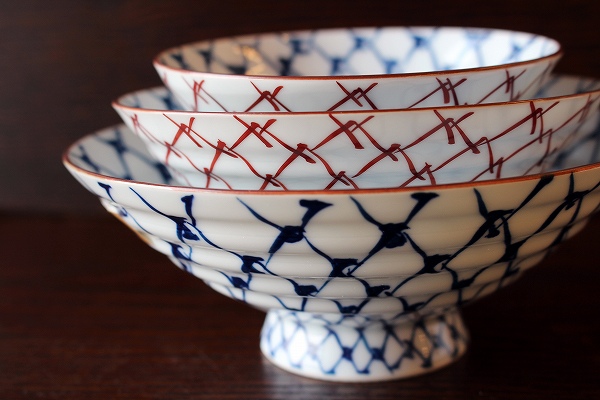 波佐見焼 福峰窯 網目平茶碗 | 器屋うらの