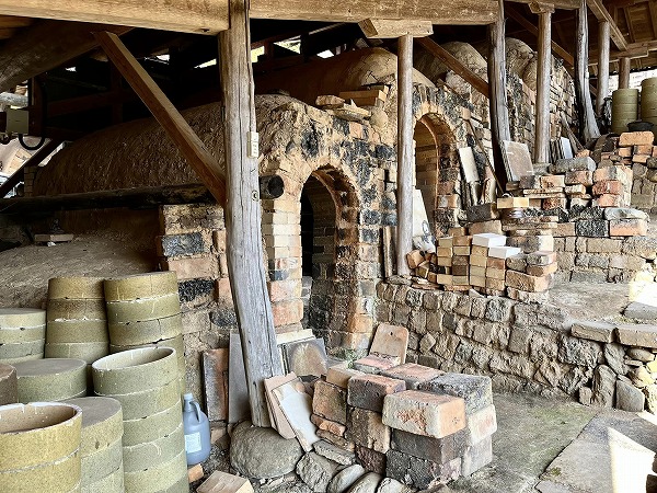 牛ノ戸焼窯元に仕入に行ってきました。 器屋うらの