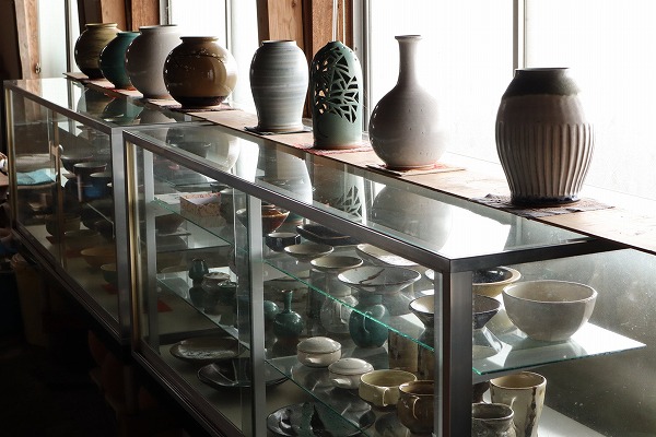 山陰(鳥取・島根)の陶磁器 牛ノ戸焼 | 器屋うらの 山陰(鳥取・島根)の陶磁器 牛ノ戸焼 | 器屋うらの