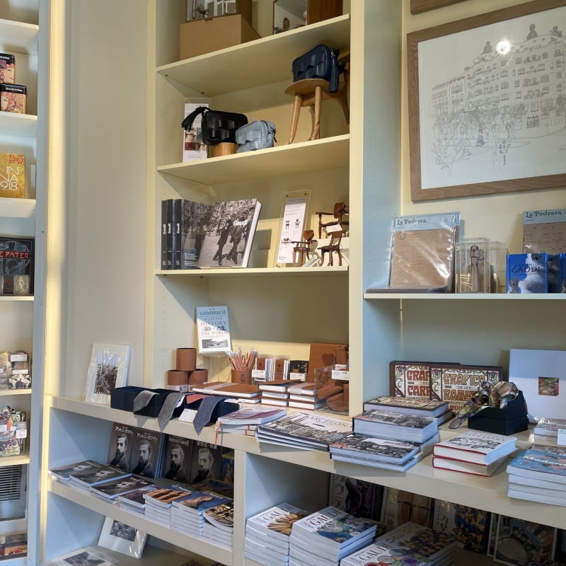 カサ・ミラ ミュージアムショップ限定品