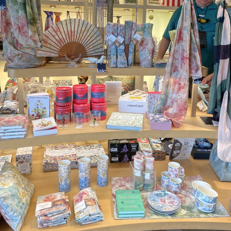 カサ・ミラ ミュージアムショップ限定品