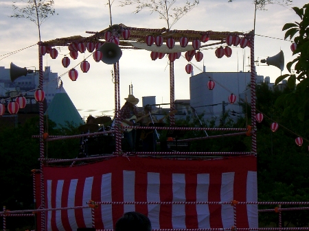 手づくりの夏祭り