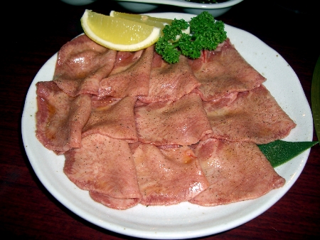 焼肉ダイニングたけしょく