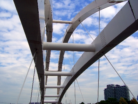 飛翔橋