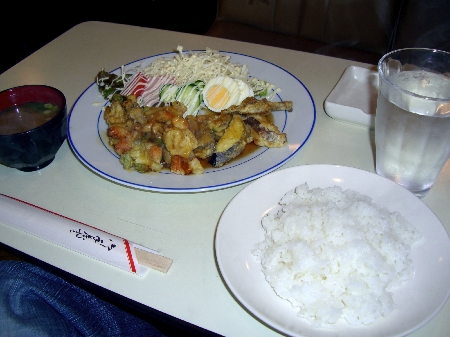 レストラン&カフェ QUEEN(クイーン)