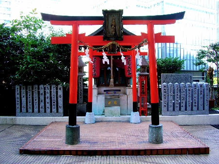 徳兵衛大明神