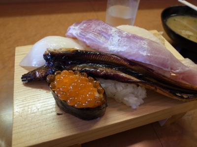 でかすし