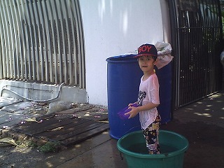 PICT0002.jpg