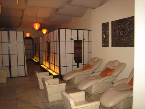 SAWADEE SPA