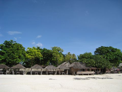 White beach in Moalboal
