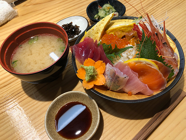 うに丼専門店 しば田や