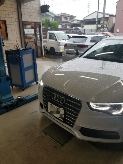 アウディ AUDI S3 8V 純正サスペンション 前後 走行距離少 送料込み 