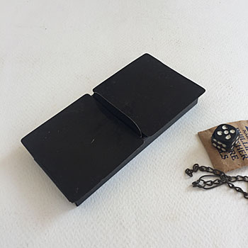 ビンテージ貯金箱 ブリキのいれもの アンティークぶりき