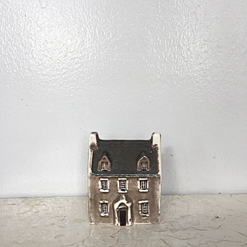 アンティークセラミックハウス antique ceramic house