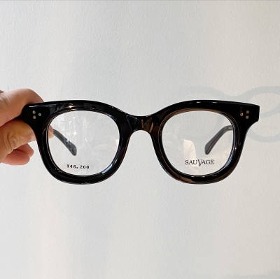 小物 SAUVAGE metropolitain METROPOLITAIN】 SAUVAGE, an eyewear brand inspired by