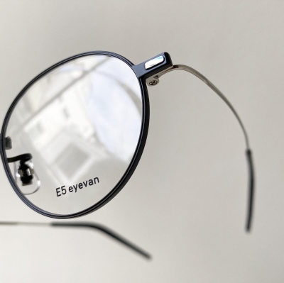 E5 eyevan 