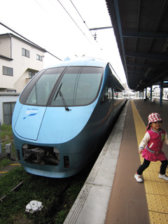ロマンスカー