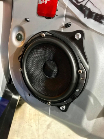 エクストレイルのスピーカーを交換させていただきました。 | カー