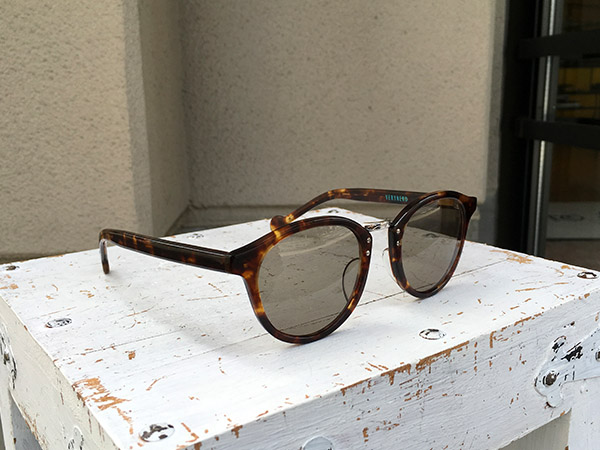 VERYNERD sunglasses Yucca