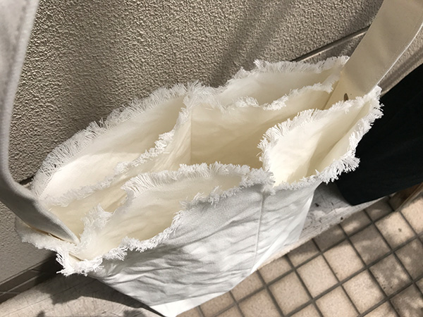 Aeta shoulder S ホワイト.jpg