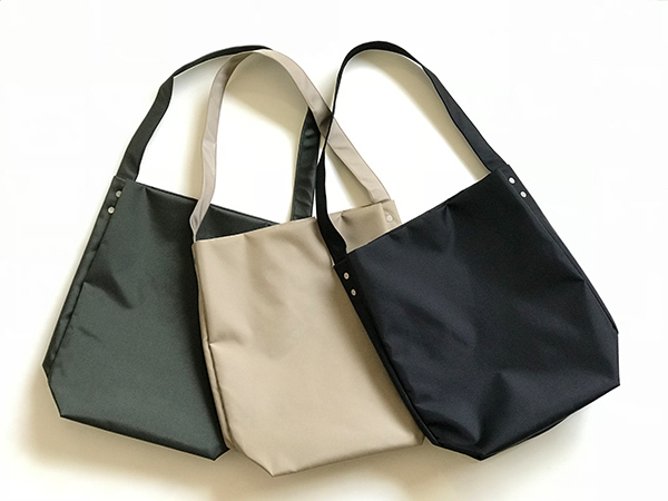 ミニマルデザインのナイロン製バッグが新鮮です。「Aeta (アエタ)のSHOULDER M」 | CIENTO f NEW ARRIVAL