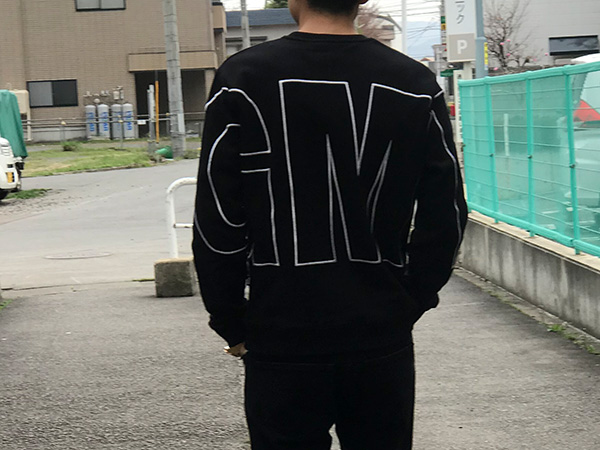 MSGM メンズロゴクルーネック.jpg